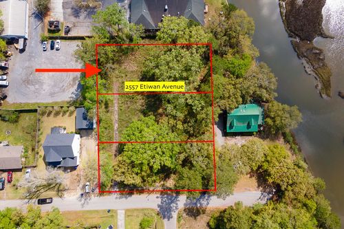 2557 Etiwan Ave, Charleston, SC, 29414-5583 | Card Image