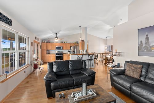 18478 Bellagio Cir, Tinley Park, IL, 60477-4466 | Card Image
