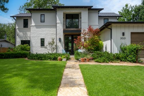 2021 Ford St, Austin, TX, 78704-2837 | Card Image