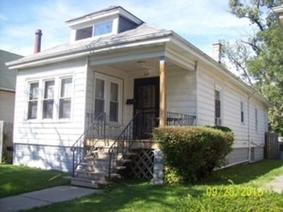 242 W 105th Street, House other with 3 bedrooms, 1 bathrooms and null parking in Chicago IL | Image 1