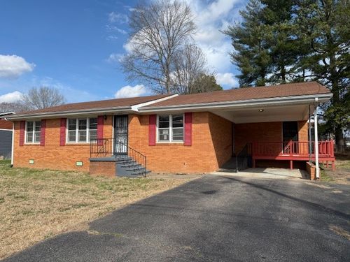 404 Ann St, Paris, TN, 38242-5656 | Card Image