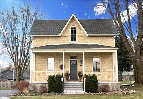 15 Peter St S, Mildmay, ON, N0G2J0 | Card Image