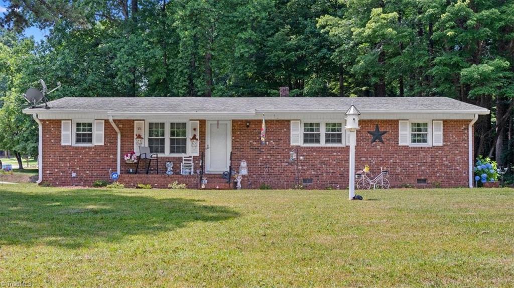 Dogwood Cir, High Point, NC 27260 #1