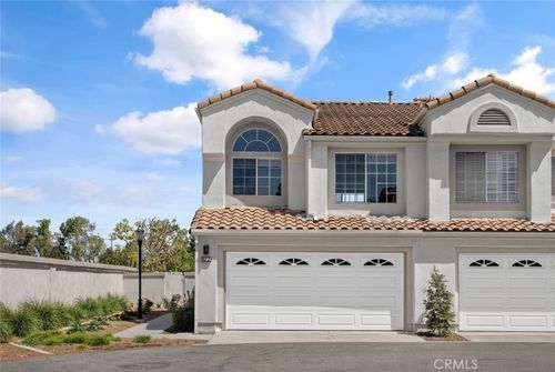 122 Almador, Irvine, CA, 92614-8406 | Card Image