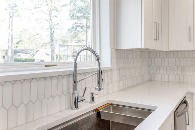 Marble back splash | Image 16