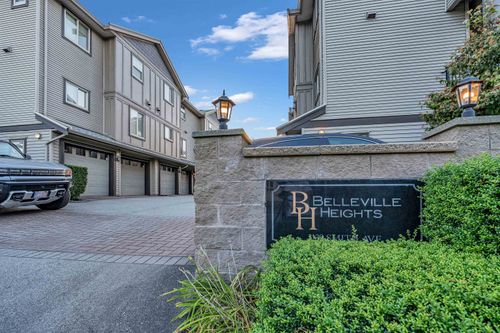 8-3139 Smith Ave, Burnaby, BC, V5G2S8 | Card Image