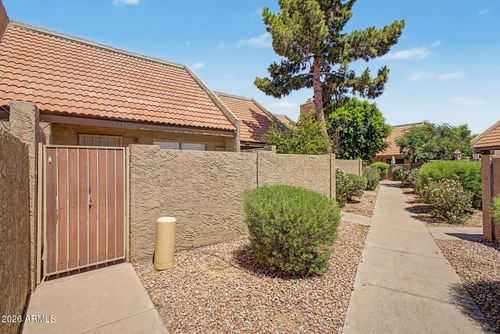 7331 N 44th Ave, Glendale, AZ, 85301-2270 | Card Image