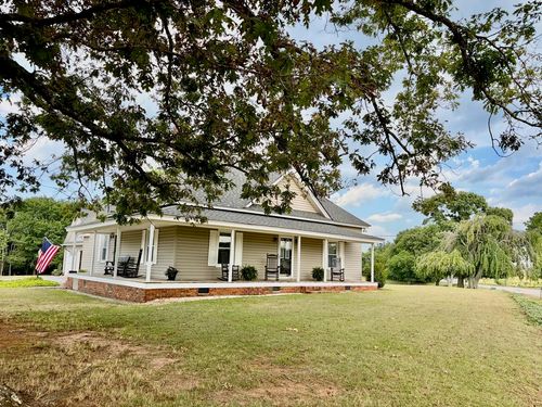 550 Martin Camp Rd, Chesnee, SC, 29323-9642 | Card Image
