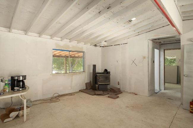 39569 Clover Ln, House other with 3 bedrooms, 0 bathrooms and null parking in Yokuts Valley CA | Image 22