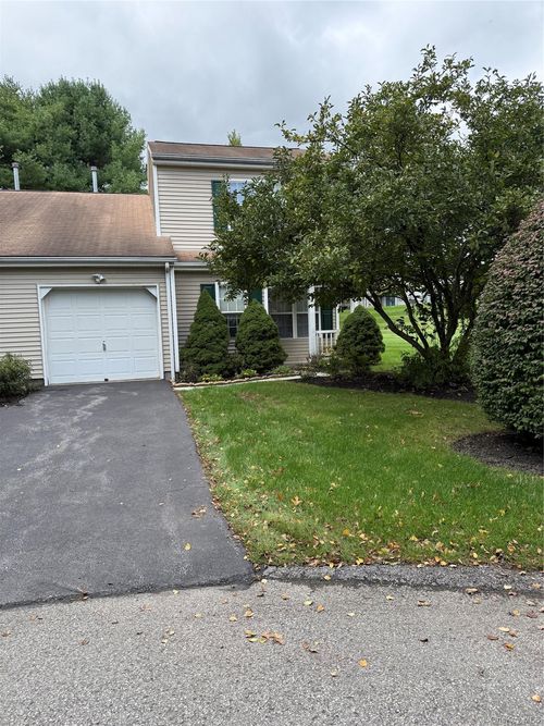 11 Rambling Brook, Poughkeepsie (Town), NY, 12601 | Card Image