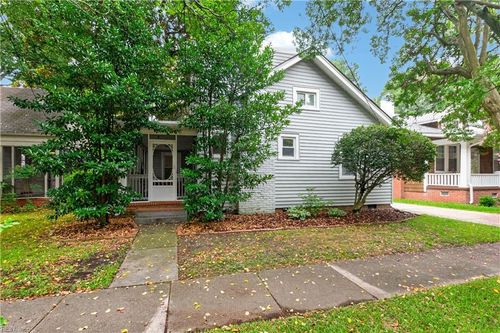 1519 Longwood Dr, Norfolk, VA, 23508-1724 | Card Image