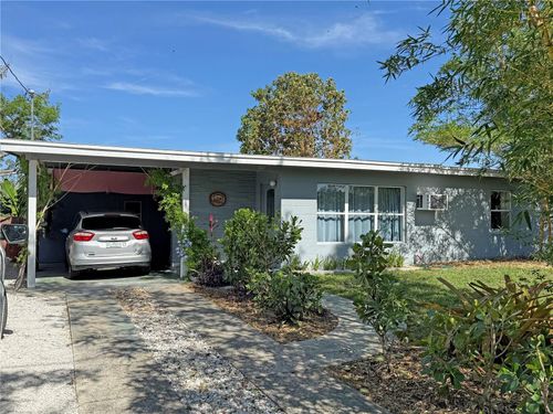 107 Dunn Dr Ne, PORT CHARLOTTE, FL, 33952-8202 | Card Image
