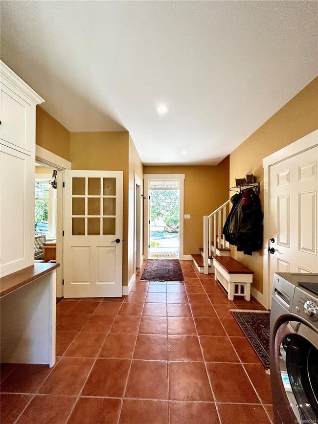 6140 Lakes Rd, House other with 5 bedrooms, 5 bathrooms and 4 parking in Duncan BC | Image 32