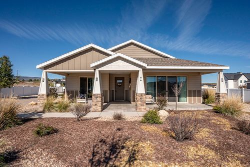 643 N Creekview Dr, Panguitch, UT, 84759-7889 | Card Image