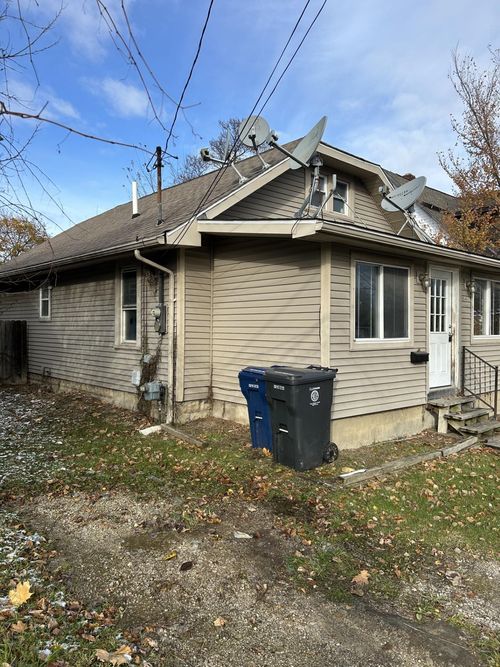 1114 Clancy Ave, Flint, MI, 48503-3341 | Card Image