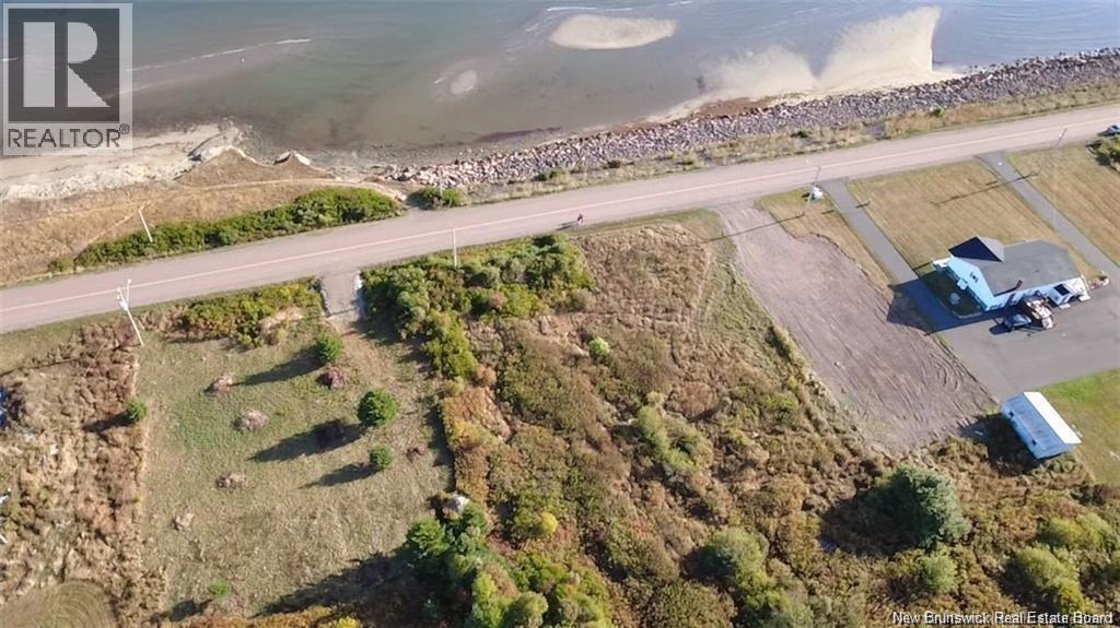 Land in Cap-De-Cocagne 2