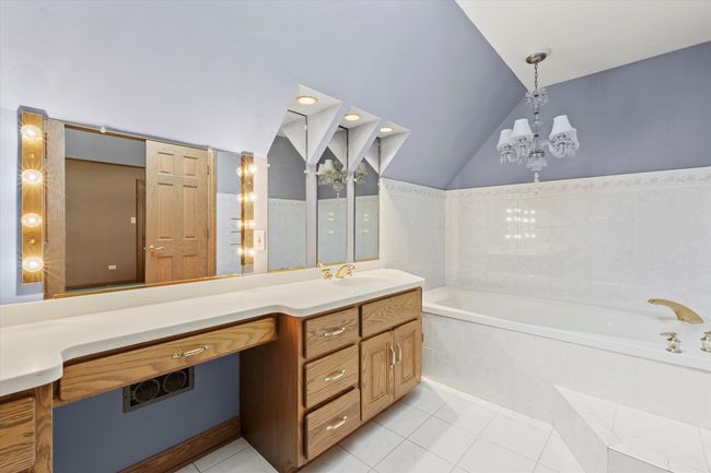 7061 W Boyington Ln, House other with 3 bedrooms, 3 bathrooms and 3 parking in Monee IL | Image 17