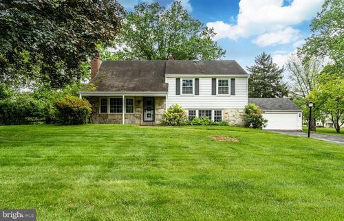 1421 Manor Ln, Blue Bell, PA, 19422-2021 | Card Image