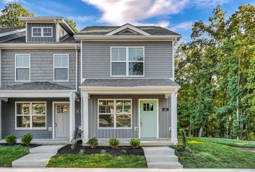 151 Quarry Point Dr, Clarksville, TN, 37043-3368 | Card Image