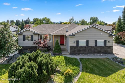 2130 E Briarleaf Ave, Coeur D Alene, ID, 83815-9676 | Card Image