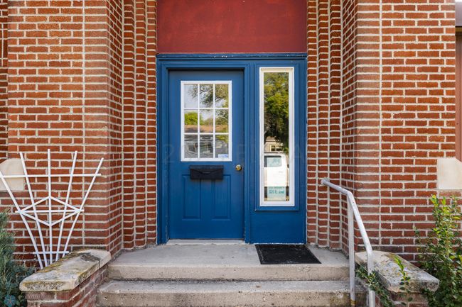 Welcome to 320 2nd St E! | Image 5