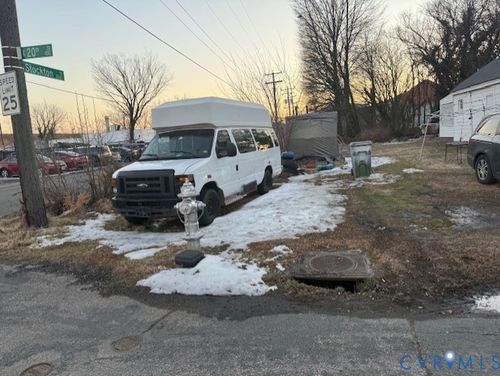 127 E 20th St, Richmond, VA, 23224-3705 | Card Image