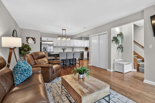 apt-4-556 1st St, Hoboken, NJ, 07030-6509 | Card Image