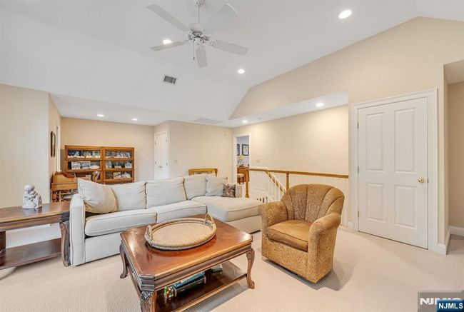 304 Briarwood Dr, House other with 3 bedrooms, 4 bathrooms and null parking in Wyckoff NJ | Image 33