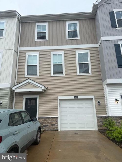 602 Cherryview Dr, FREDERICKSBURG, VA, 22405-1291 | Card Image