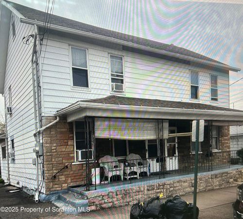 504 Storrs St, Dickson City, PA, 18519-1455 | Card Image