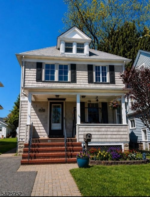 55 W Clay Ave, Roselle Park, NJ, 07204-1930 | Card Image