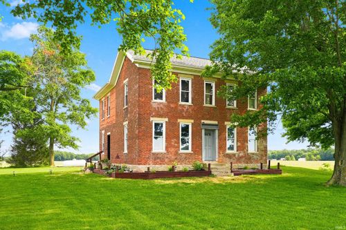 4176 E 400 Road, Huntington, IN, 46750-9533 | Card Image