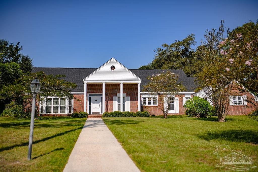 1st Ave, Atmore, AL 36502