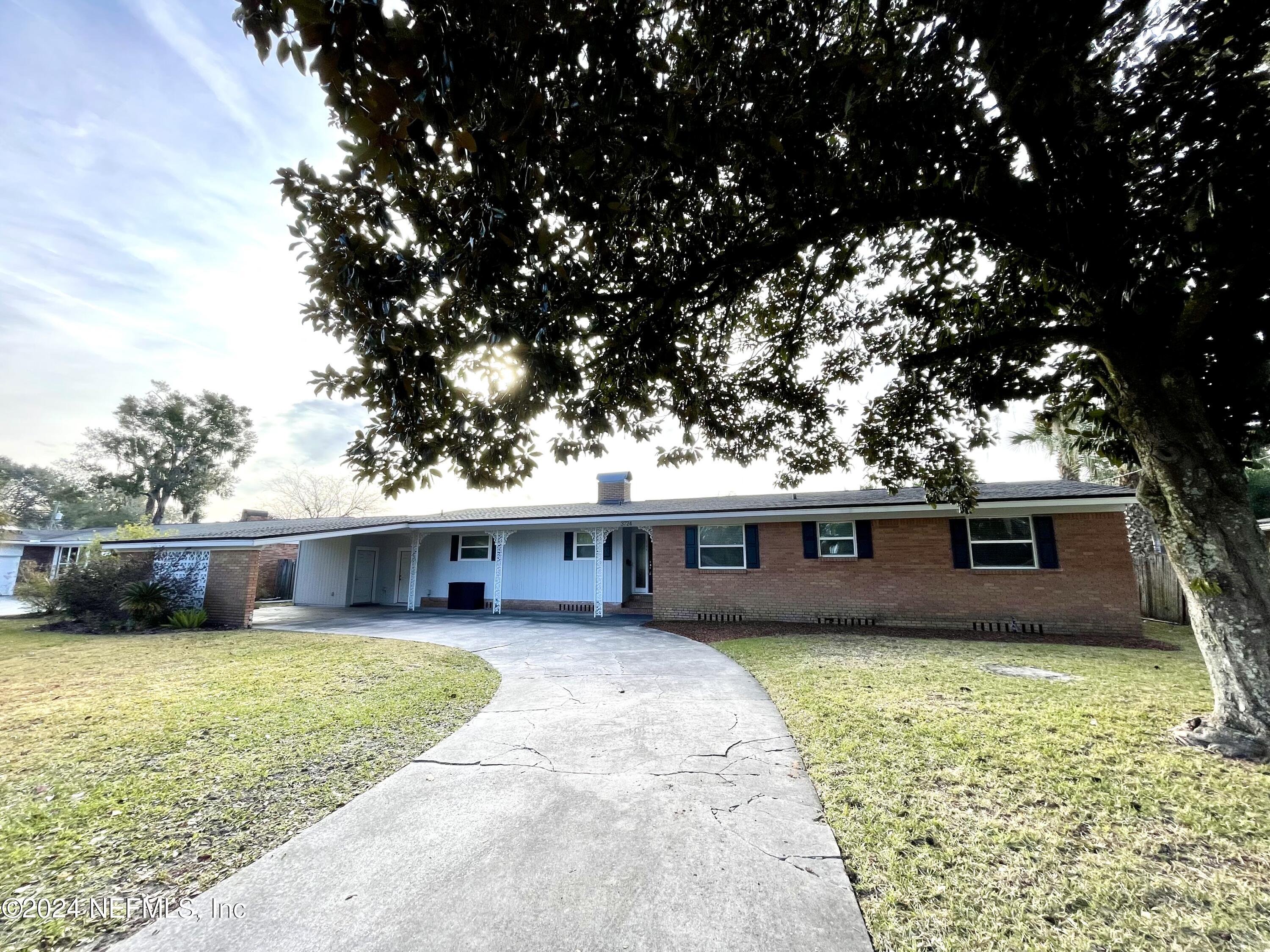 Montclair Dr, Jacksonville, FL 32217