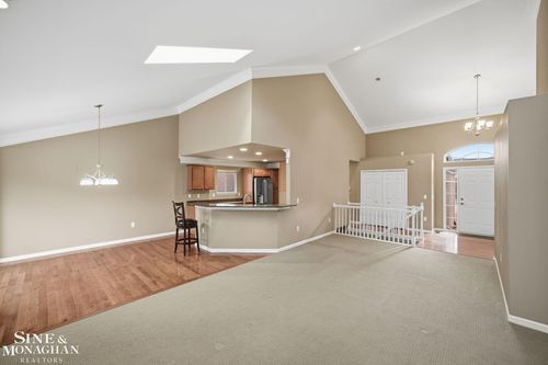 40618 Lenox Park Dr, Novi, MI, 48377-2357 | Card Image