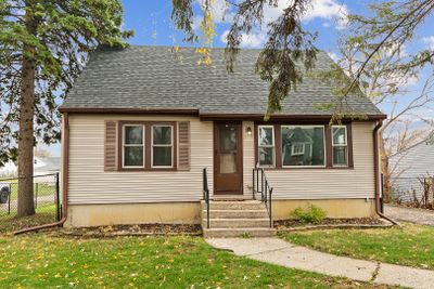 353 N Fairfield Avenue, House other with 3 bedrooms, 1 bathrooms and 2 parking in Lombard IL | Image 2