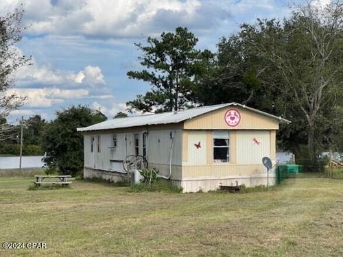418 Mcduff Dr, Alford, FL, 32420-7146 | Card Image