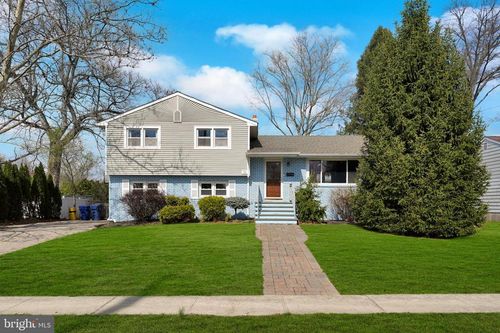 56 Darrah Ln, LAWRENCE TOWNSHIP, NJ, 08648-3108 | Card Image