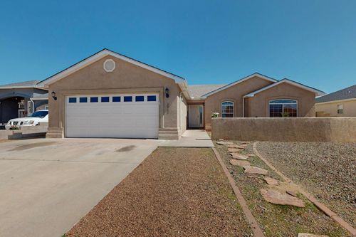 2062 Valley View Dr Sw, Los Lunas, NM, 87031-7987 | Card Image