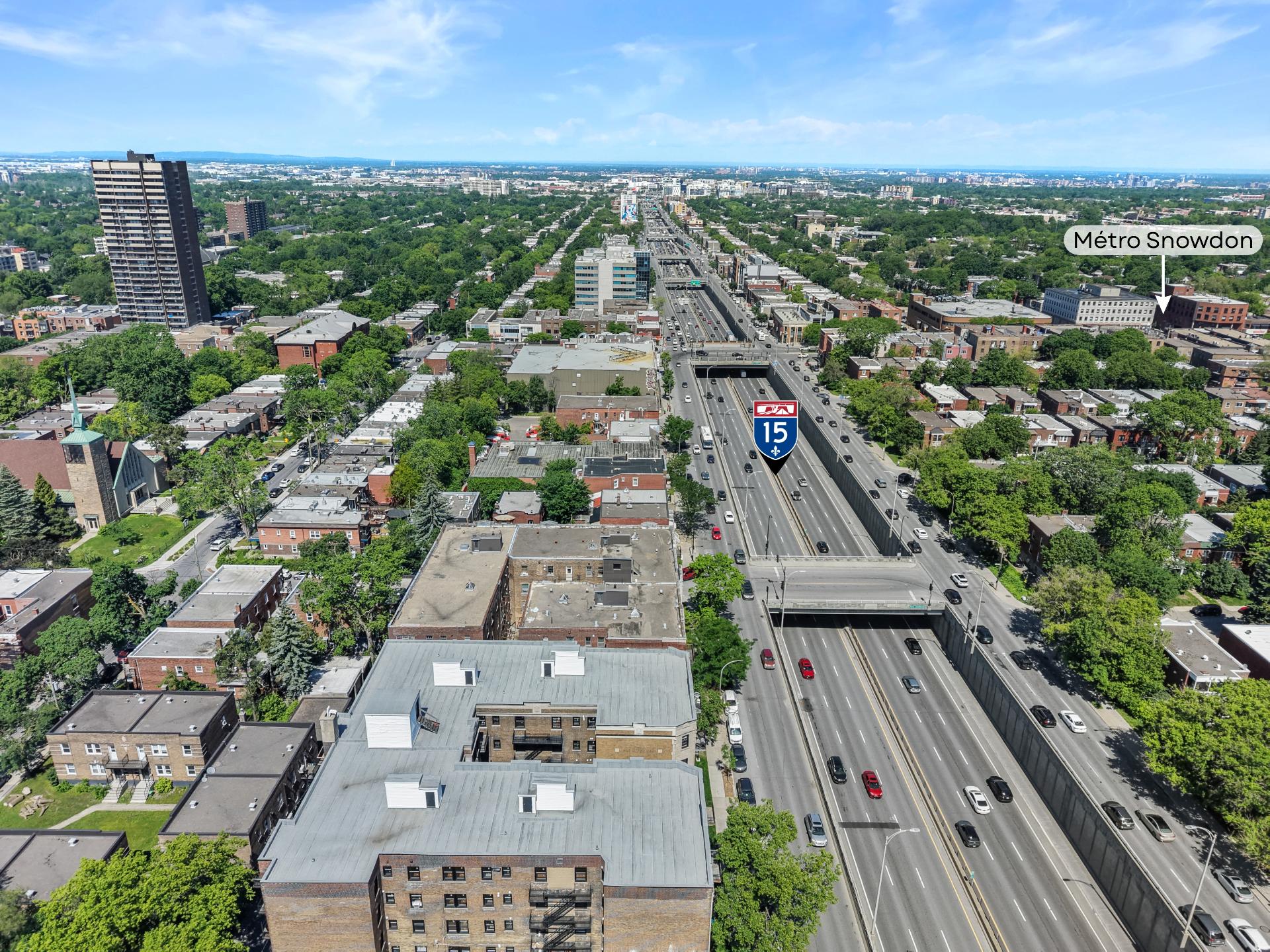 Residential in Montréal (Côte-des-Neiges/Notre-Dame-de-Grâce) 2