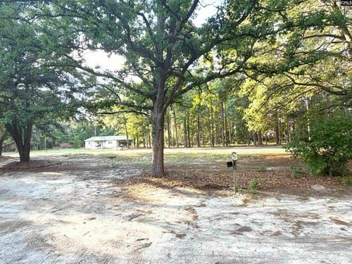 123 Mack Edisto Rd, Swansea, SC, 29160-9208 | Card Image