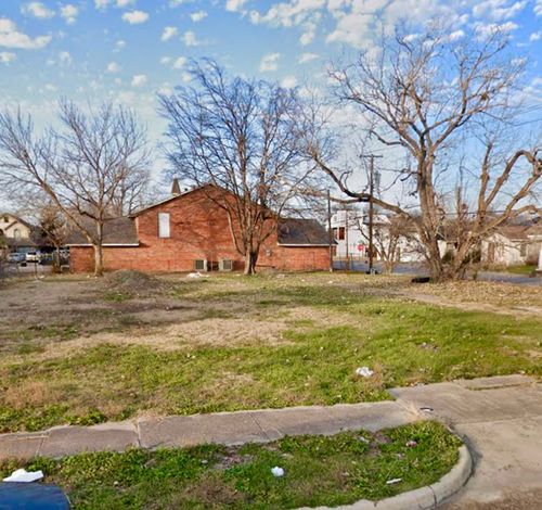 2007 Nomas St, Dallas, TX, 75212-3810 | Card Image