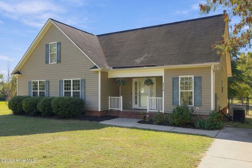 3774 Bell Arthur Rd, Greenville, NC, 27834-4762 | Card Image