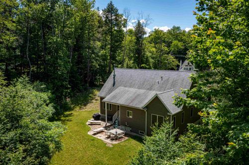 45 Washington Avenue, Bartlett, NH, 03812 | Card Image
