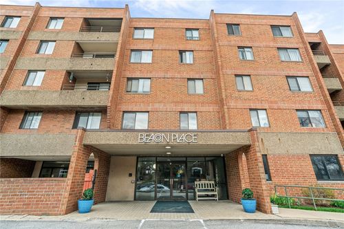 509-5715 Beacon St, Squirrel Hill, PA, 15217-2028 | Card Image
