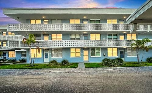 207-4895 Bay Street Ne, SAINT PETERSBURG, FL, 33703 | Card Image