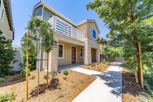216 Chorus, Irvine, CA, 92618-1413 | Card Image