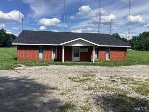 13063 Winu Dr, Highland, IL, 62249-4800 | Card Image