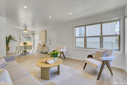 925 Hemlock Ave, South San Francisco, CA, 94080-1508 | Card Image