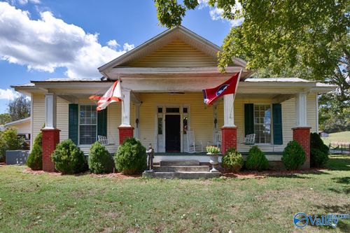 395 Case Rd, Prospect, TN, 38477-6301 | Card Image
